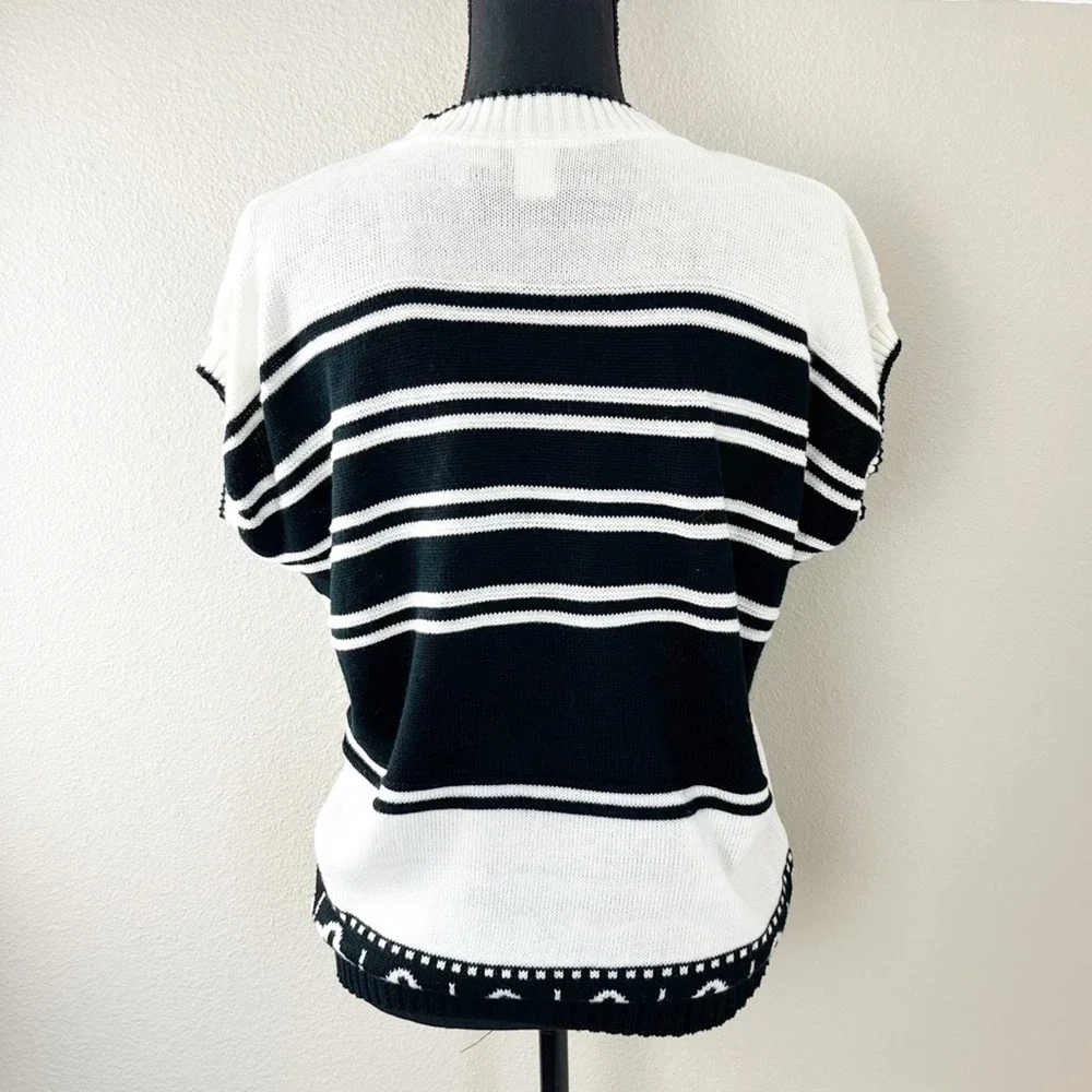 Vintage Black White Striped Sweater Retro Sport Knit Small